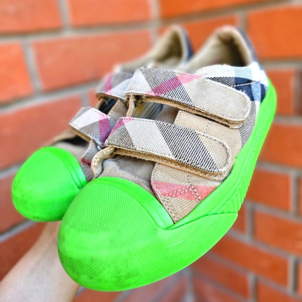 Burberry Kids Checked Trainers Beige Vintage green sole Size EU32 - Picture 7 of 12